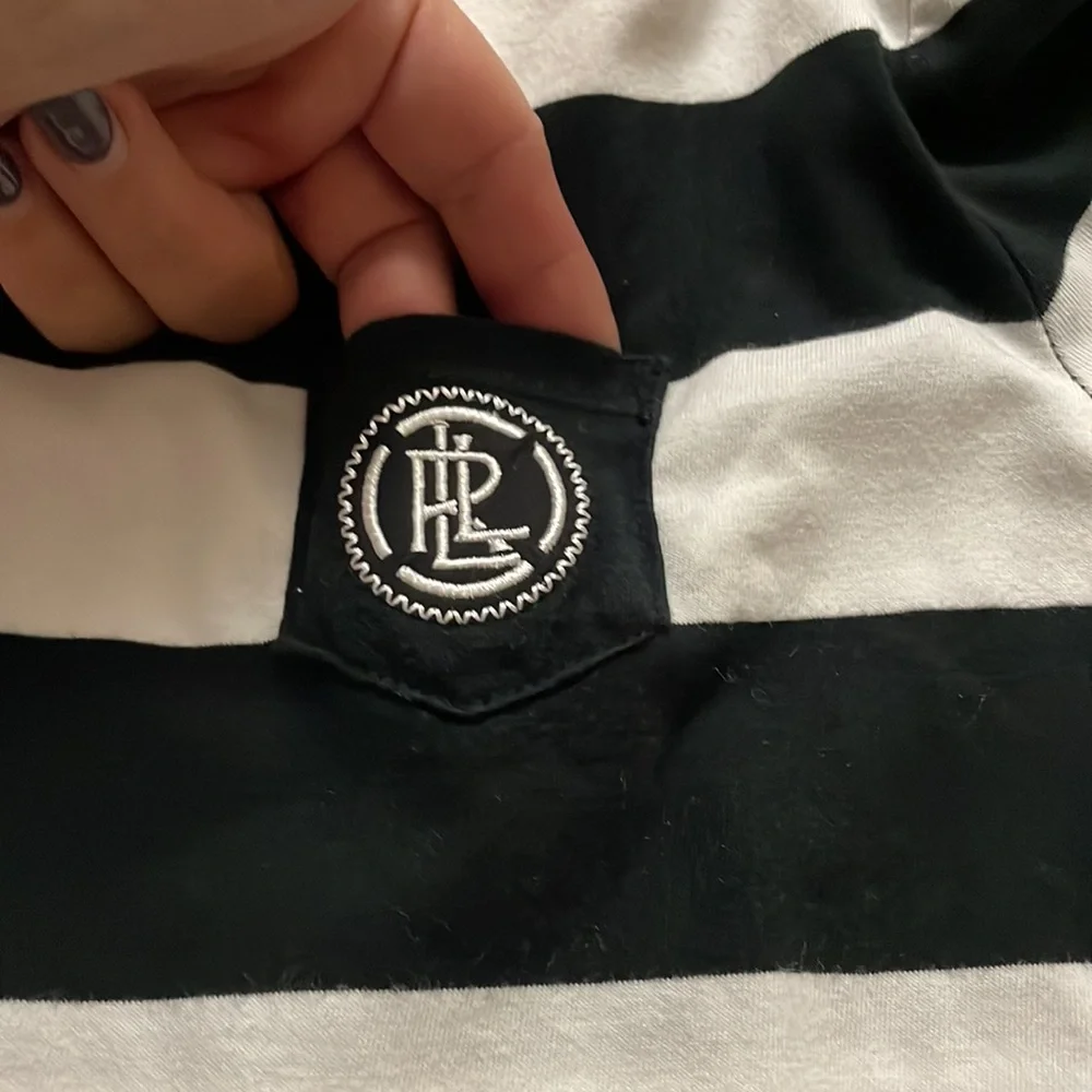 Top - Picture 5 of 6